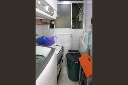 Apartamento à venda com 42m², 2 quartos e 1 vaga Apartamento à venda com 42m², 2 quartos e 1 vagaÁrea de Serviço
