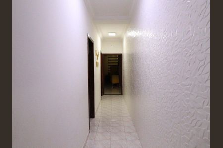 Corredor de casa à venda com 2 quartos, 122m² em Utinga, Santo André