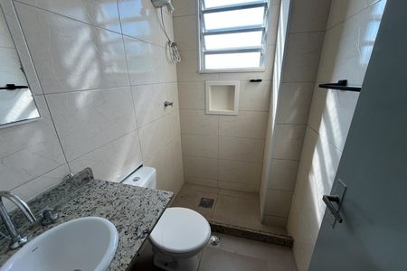 Apartamento para alugar com 49m², 2 quartos e sem vaga Apartamento para alugar com 49m², 2 quartos e sem vagaBanheiro