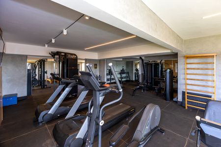 Apartamento para alugar com 327m², 4 quartos e 3 vagas Apartamento para alugar com 327m², 4 quartos e 3 vagasÁrea comum - Academia