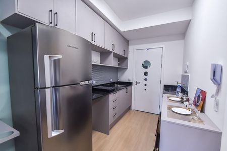 Cozinha de kitnet/studio à venda com 1 quarto, 26m² em Chácara Inglesa, São Paulo