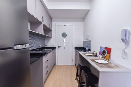 Studio à venda com 26m², 1 quarto e sem vaga Studio à venda com 26m², 1 quarto e sem vagaCozinha