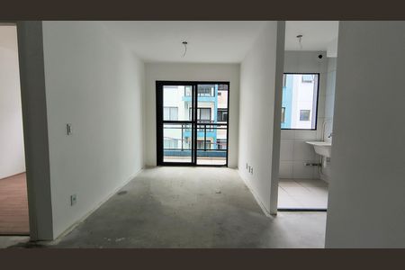 Sala de apartamento à venda com 2 quartos, 53m² em Recreio dos Bandeirantes, Rio de Janeiro