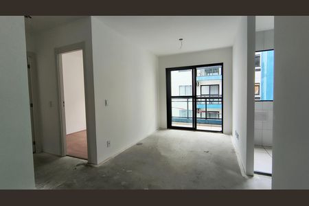 Sala de apartamento à venda com 2 quartos, 53m² em Recreio dos Bandeirantes, Rio de Janeiro