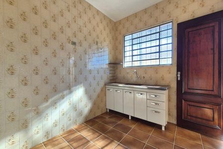 Casa para alugar com 153m², 4 quartos e 4 vagas Casa para alugar com 153m², 4 quartos e 4 vagasCozinha