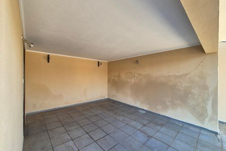 Casa para alugar com 153m², 4 quartos e 4 vagas Casa para alugar com 153m², 4 quartos e 4 vagasGaragem