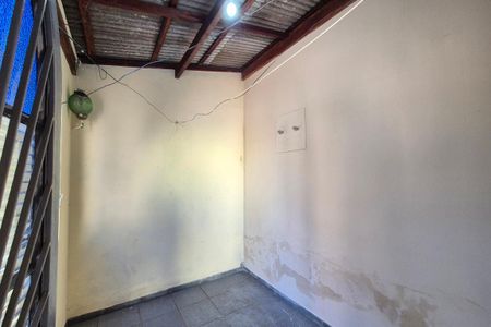 Casa para alugar com 153m², 4 quartos e 4 vagas Casa para alugar com 153m², 4 quartos e 4 vagasSala