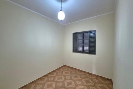 Casa para alugar com 153m², 4 quartos e 4 vagas Casa para alugar com 153m², 4 quartos e 4 vagasQuarto 2