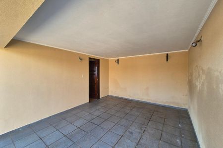 Garagem de casa para alugar com 4 quartos, 153m² em Cidade Jardim, Campinas