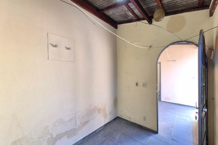 Casa para alugar com 153m², 4 quartos e 4 vagas Casa para alugar com 153m², 4 quartos e 4 vagasSala