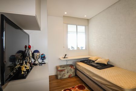 Apartamento à venda com 226m², 3 quartos e 3 vagas Apartamento à venda com 226m², 3 quartos e 3 vagasQuarto 3