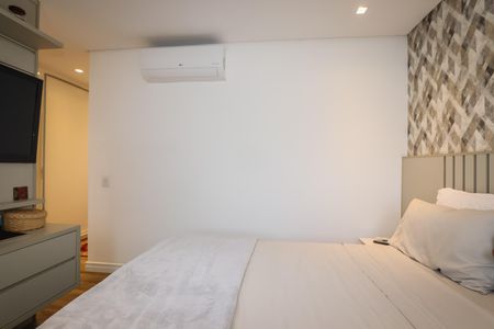 Apartamento à venda com 226m², 3 quartos e 3 vagas Apartamento à venda com 226m², 3 quartos e 3 vagasSuite 2