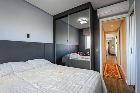 Apartamento à venda com 226m², 3 quartos e 3 vagas Apartamento à venda com 226m², 3 quartos e 3 vagasSuite