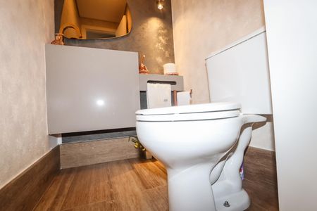 Apartamento à venda com 226m², 3 quartos e 3 vagas Apartamento à venda com 226m², 3 quartos e 3 vagasLavabo