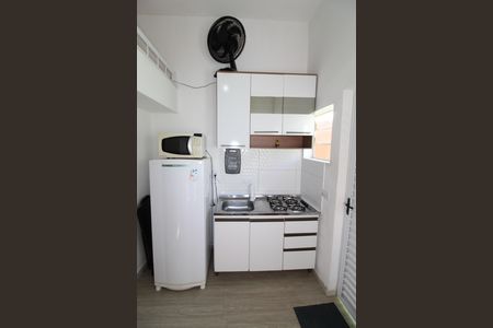 Quarto / Cozinha de kitnet/studio para alugar com 1 quarto, 60m² em Vila Industrial, São José dos Campos