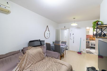 Sala de apartamento à venda com 3 quartos, 85m² em Santo Antônio, Porto Alegre
