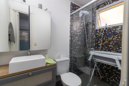 Apartamento à venda com 85m², 3 quartos e 1 vaga Apartamento à venda com 85m², 3 quartos e 1 vagaBanheiro da Suíte