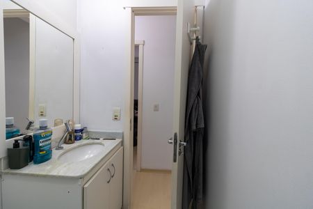Apartamento à venda com 85m², 3 quartos e 1 vaga Apartamento à venda com 85m², 3 quartos e 1 vagaBanheiro