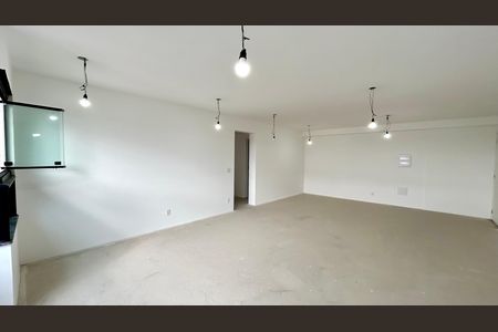 Apartamento à venda com 83m², 2 quartos e 2 vagas Apartamento à venda com 83m², 2 quartos e 2 vagasCozinha