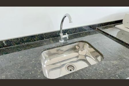 Apartamento à venda com 83m², 2 quartos e 2 vagas Apartamento à venda com 83m², 2 quartos e 2 vagasCozinha