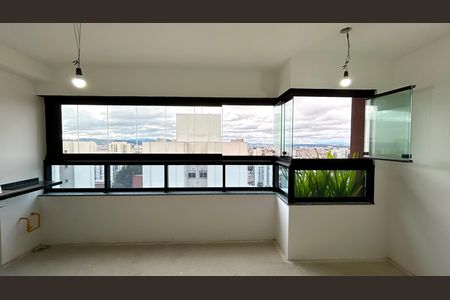 Apartamento à venda com 83m², 2 quartos e 2 vagas Apartamento à venda com 83m², 2 quartos e 2 vagasCozinha