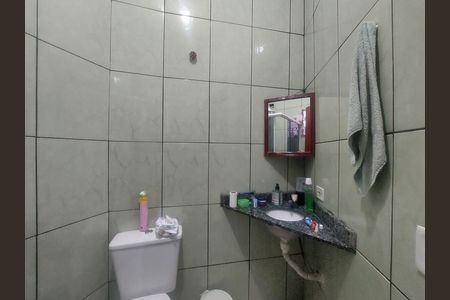 Casa para alugar com 45m², 2 quartos e sem vaga Casa para alugar com 45m², 2 quartos e sem vagaBanheiro