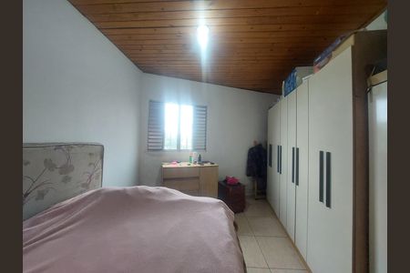 Quarto 1 de casa para alugar com 2 quartos, 45m² em Jardim Morais Prado, São Paulo