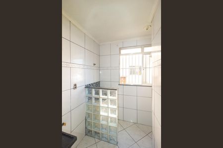 Apartamento à venda com 33m², 2 quartos e sem vaga Apartamento à venda com 33m², 2 quartos e sem vagaCozinha e Área de Serviço