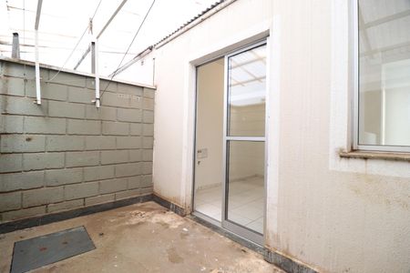 Apartamento para alugar com 50m², 2 quartos e 1 vagaÁrea de Serviço