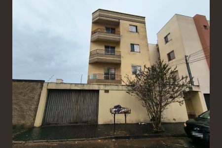Apartamento para alugar com 54m², 2 quartos e 1 vaga Apartamento para alugar com 54m², 2 quartos e 1 vagaFachada