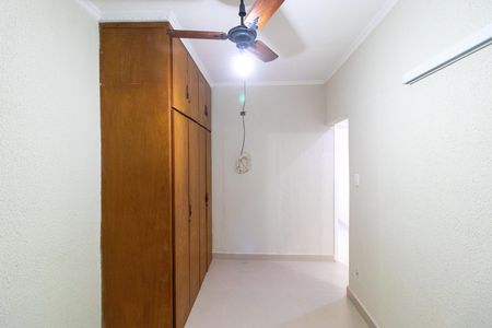 Casa para alugar com 140m², 3 quartos e 3 vagas Casa para alugar com 140m², 3 quartos e 3 vagasQuarto 02