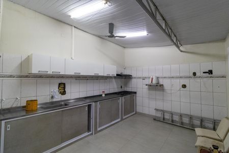 Casa para alugar com 140m², 3 quartos e 3 vagas Casa para alugar com 140m², 3 quartos e 3 vagasCozinha