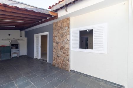 Casa para alugar com 140m², 3 quartos e 3 vagas Casa para alugar com 140m², 3 quartos e 3 vagasGaragem