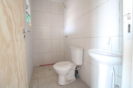 Banheiro de apartamento para alugar com 1 quarto, 45m² em Jardim Morais Prado, São Paulo