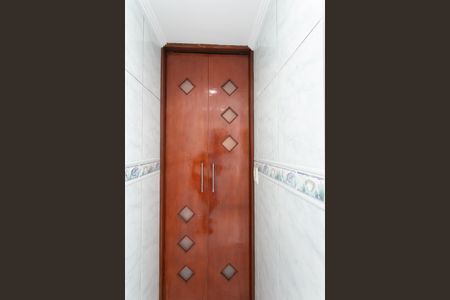 Apartamento à venda com 57m², 2 quartos e 1 vaga Apartamento à venda com 57m², 2 quartos e 1 vagaBanheiro