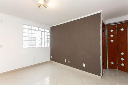 Apartamento à venda com 57m², 2 quartos e 1 vaga Apartamento à venda com 57m², 2 quartos e 1 vagaSala