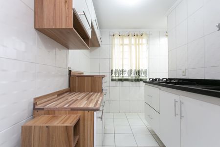 Apartamento à venda com 57m², 2 quartos e 1 vaga Apartamento à venda com 57m², 2 quartos e 1 vagaCozinha - Armários