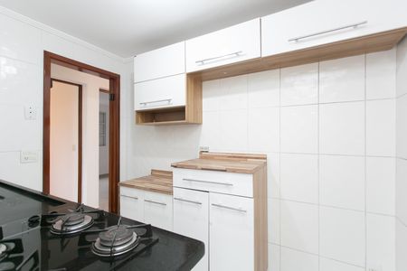Apartamento à venda com 57m², 2 quartos e 1 vaga Apartamento à venda com 57m², 2 quartos e 1 vagaCozinha - Armários