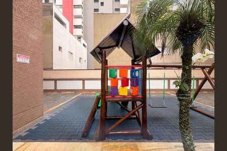 Apartamento para alugar com 95m², 3 quartos e 2 vagas Apartamento para alugar com 95m², 3 quartos e 2 vagasÁrea comum - Playground