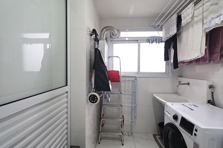 Apartamento para alugar com 95m², 3 quartos e 2 vagas Apartamento para alugar com 95m², 3 quartos e 2 vagasLavanderia