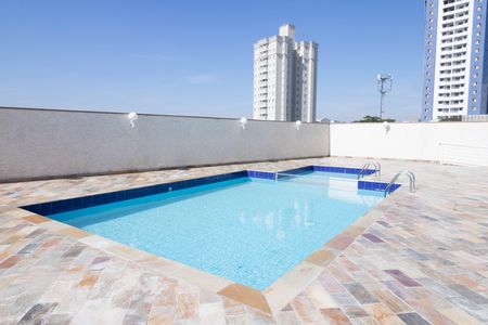 Apartamento para alugar com 95m², 3 quartos e 2 vagas Apartamento para alugar com 95m², 3 quartos e 2 vagasÁrea comum - Piscina