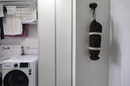 Apartamento para alugar com 95m², 3 quartos e 2 vagas Apartamento para alugar com 95m², 3 quartos e 2 vagasLavanderia