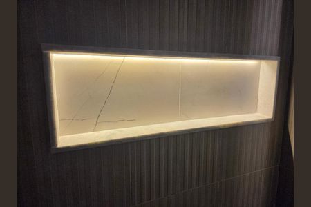 Banheiro de apartamento para alugar com 1 quarto, 56m² em Alphaville Industrial, Barueri