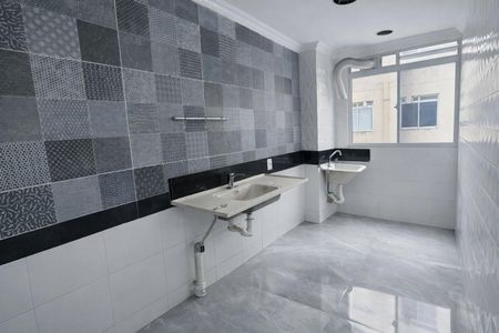 Apartamento à venda com 45m², 2 quartos e 1 vaga Apartamento à venda com 45m², 2 quartos e 1 vagaCozinha