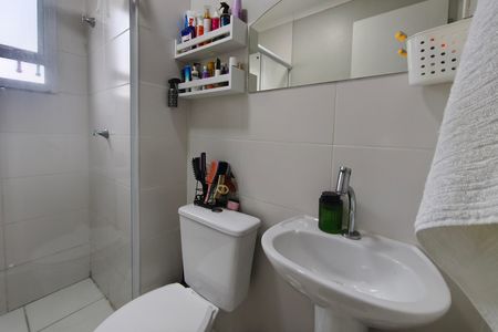 Banheiro de apartamento à venda com 2 quartos, 45m² em Camunci, Campinas