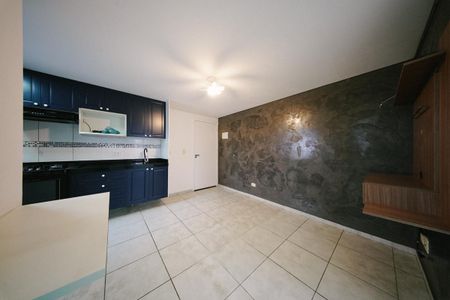 Apartamento para alugar com 35m², 2 quartos e 1 vaga Apartamento para alugar com 35m², 2 quartos e 1 vagaSala