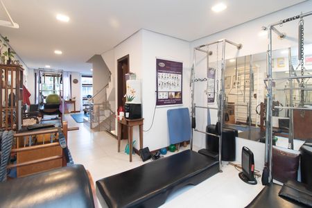 Cozinha e Área de Serviço de casa à venda com 3 quartos, 200m² em Aberta dos Morros, Porto Alegre