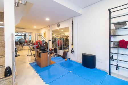 Sala de casa à venda com 3 quartos, 200m² em Aberta dos Morros, Porto Alegre