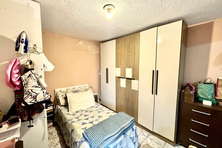 Casa à venda com 210m², 6 quartos e 1 vaga Casa à venda com 210m², 6 quartos e 1 vagaQuarto 2