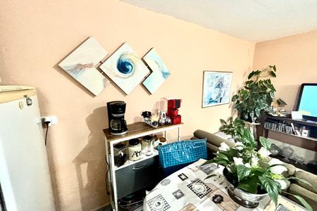 Casa à venda com 210m², 6 quartos e 1 vaga Casa à venda com 210m², 6 quartos e 1 vagaCozinha